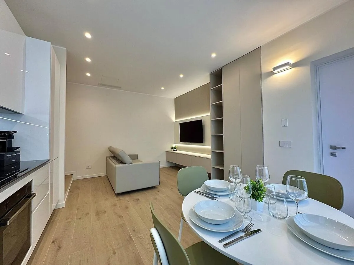 Appartamento - Diamante - Milano